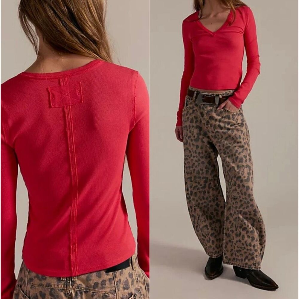 Free People We The Free Neria Ribbed V Neck Top in coral XS NEW